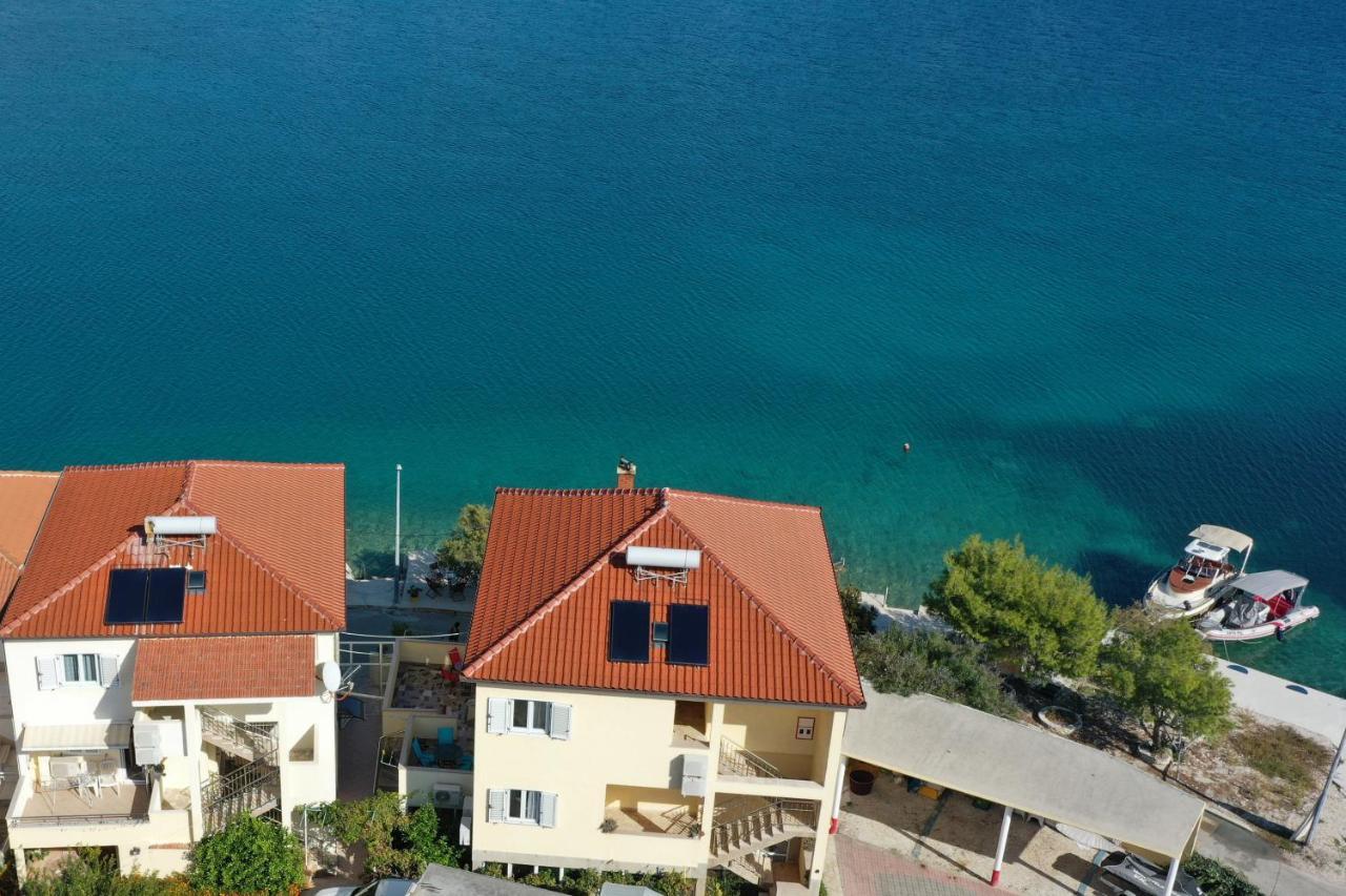 Apartments Babin Vinisce Exterior photo