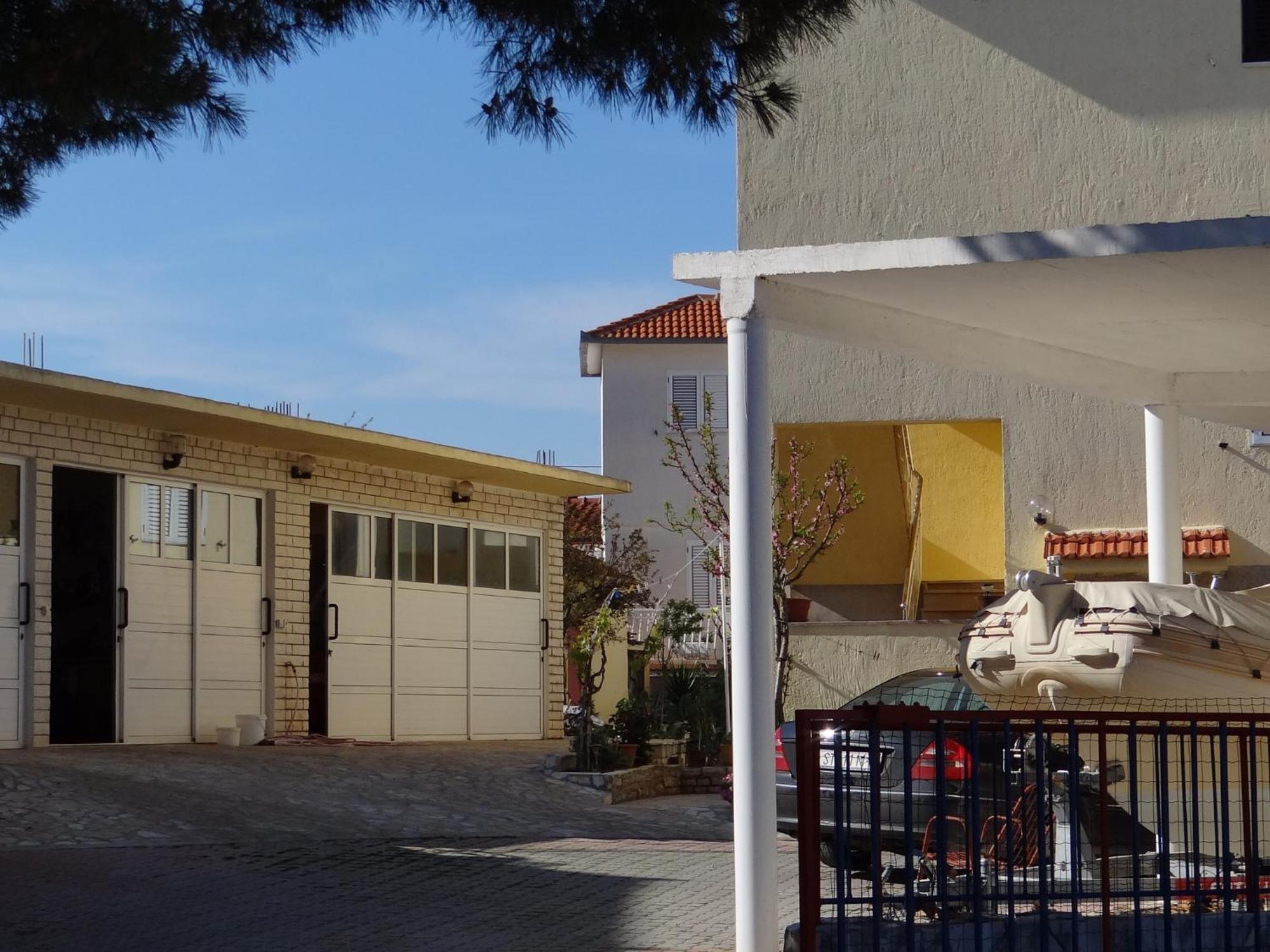 Apartments Babin Vinisce Exterior photo
